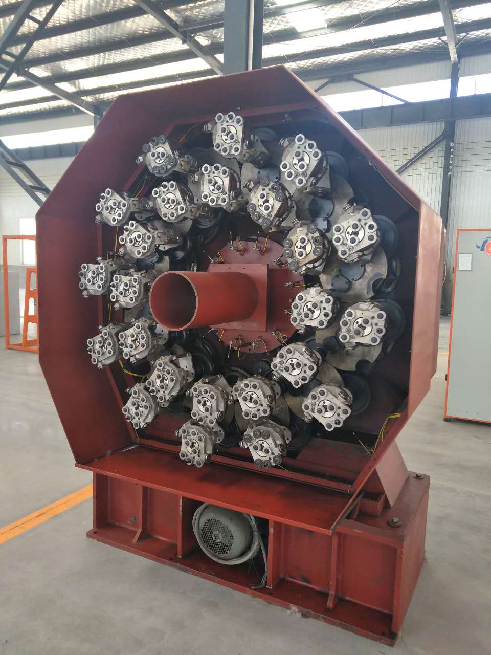 如何打造高效节能的钢丝编织机?